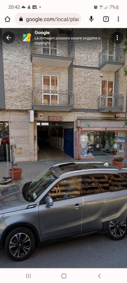 Casina Mia,Viale Orazio Flacco 5 Policlinico 巴里 外观 照片